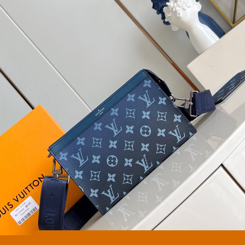 LV Clutch Bags